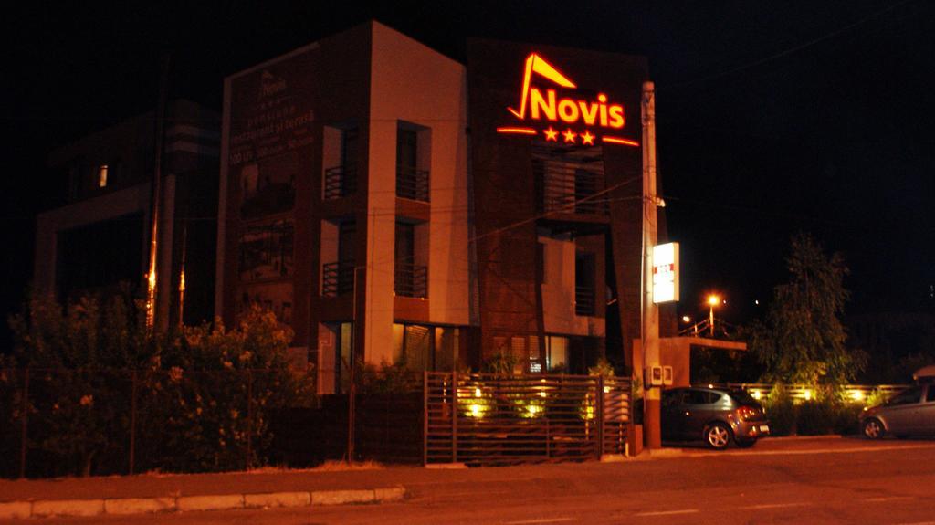 Pensiunea Novis Iasi Bagian luar foto