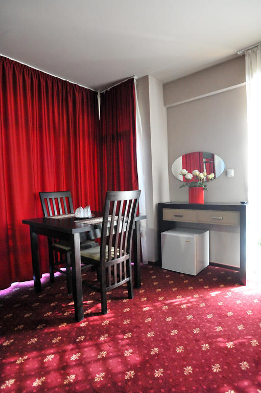 Pensiunea Novis Iasi Ruang foto